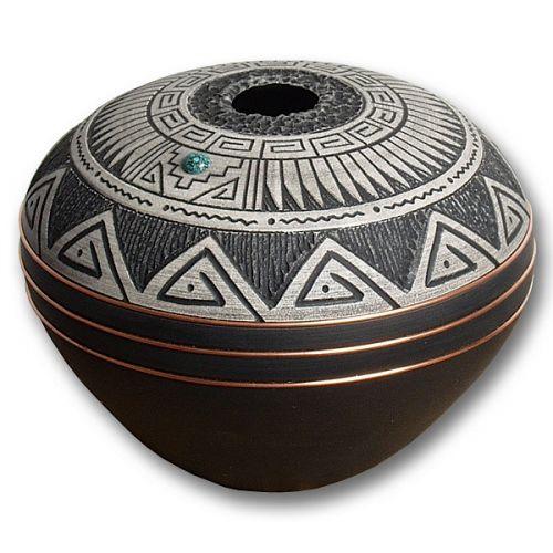 Navajo Etched Indian Pottery By Navajo Potters