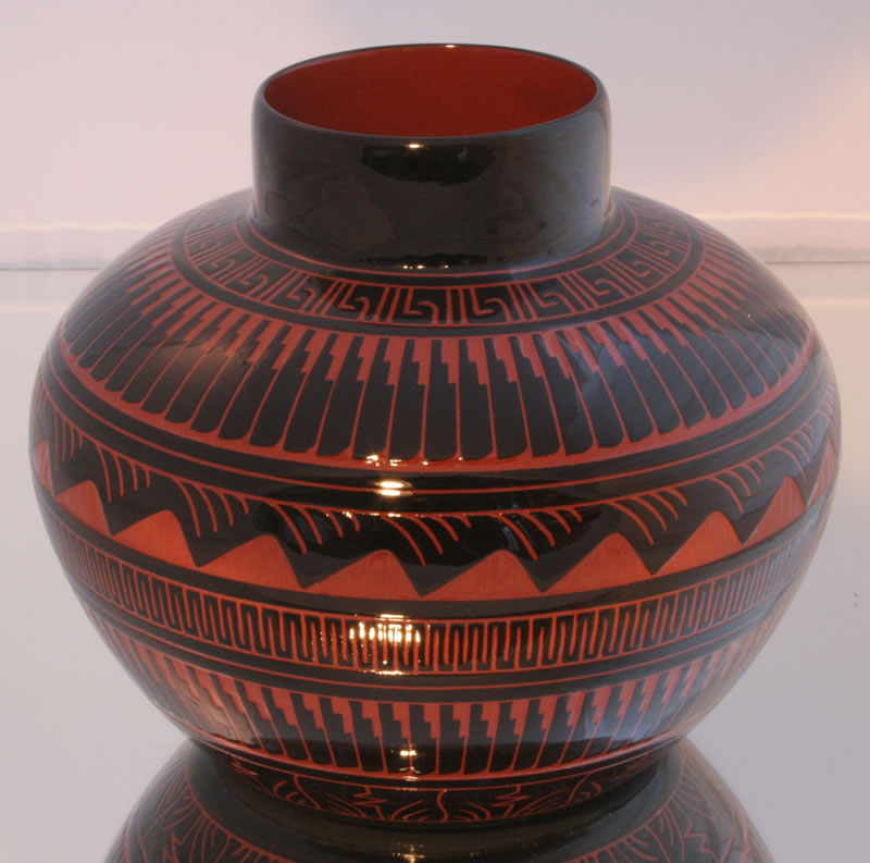 Navajo Traditional Pitch Pottery